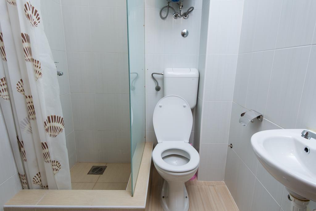 Apartments Mtv Petrovac Bagian luar foto